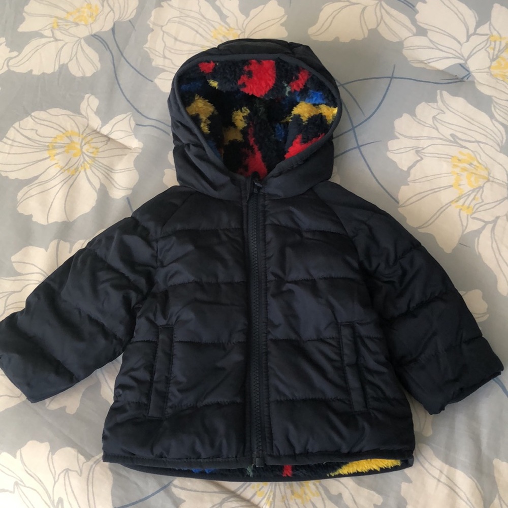 OLDNAVY REVERSIBLE PUFFER JACKET FOR BABY SIZE 3-6 Months - Picture 8 of 17